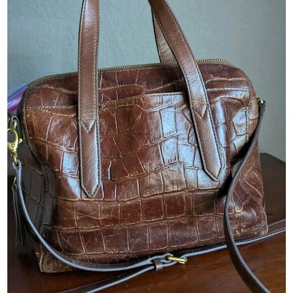 Fossil Handbags - Fossil Sydney Brown Croc Embossed Leather Doctor Bag Purse Crossbody Strap